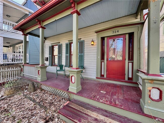 Photo - 314 Hawley Ave