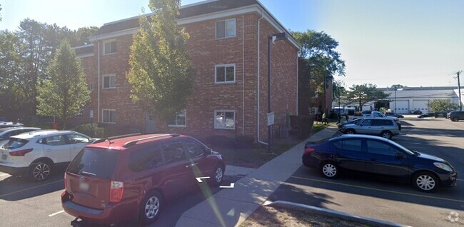 Building Photo - 6878 W Touhy Ave Unit D Rental