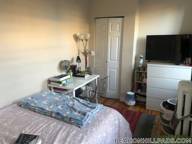 Photo - 70 Joy St Unidad 7