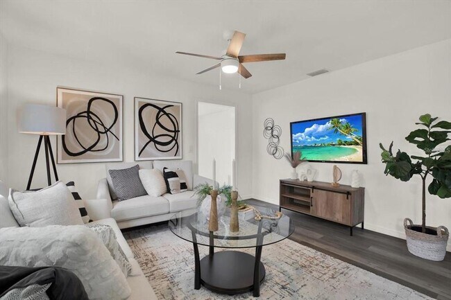 Photo - 4082 38th Ave N