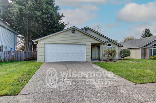 Photo - Salmon Creek One Level with Huge Yard!