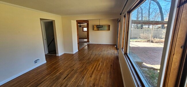 Photo - 227 Timber Ln