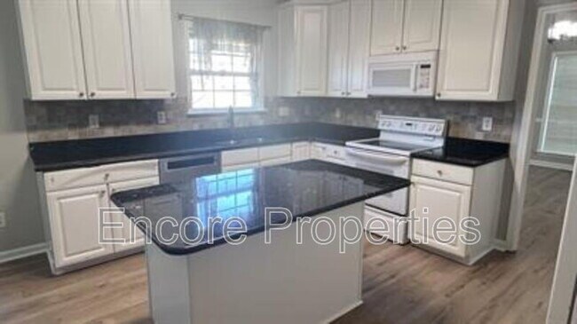 Photo - 104 Ackley Ct