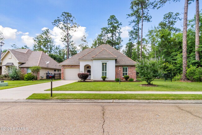 Photo - 500 Bateleur Way