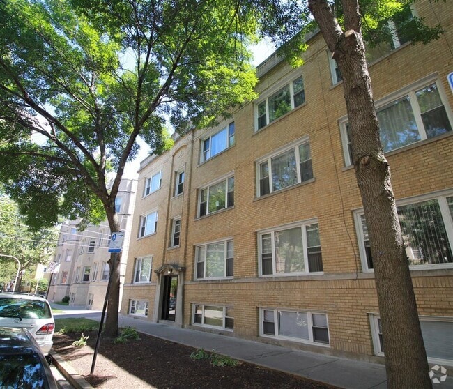 Building Photo - 2319 W Rosemont Ave Unit 1 Rental