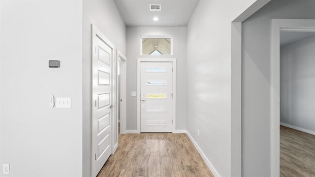 Photo - 17857 Salem Rd