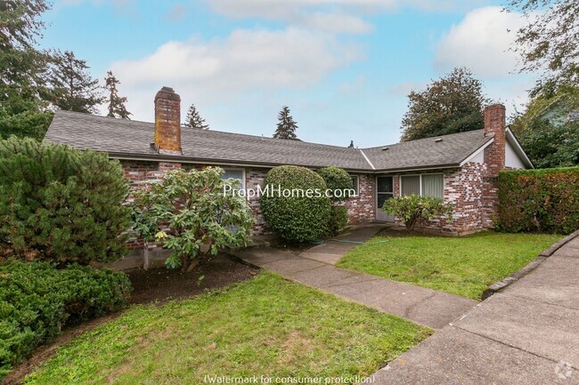 Building Photo - Cozy Two Bedroom Apartment in Oregon City! Unit 1214 4th Street