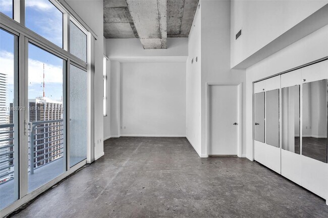 Photo - 133 NE 2nd Ave Unit 3610