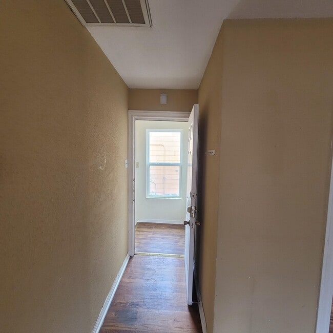 1915 Haddon St Unit Houston Garage Apartment