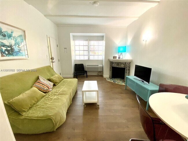 Photo - 439 15th St Unit 12