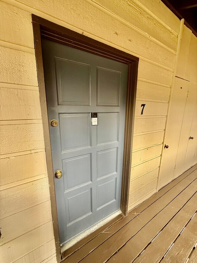 Photo - Winter Rental – Mountain Shadows, Center o...