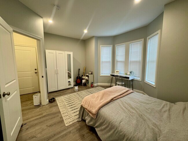 Photo - 120 Pitman St Unit 2L