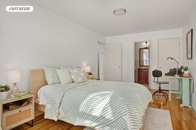 Photo - 98 Clifton Pl