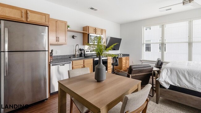 Photo - 302 13th St S Unidad 502