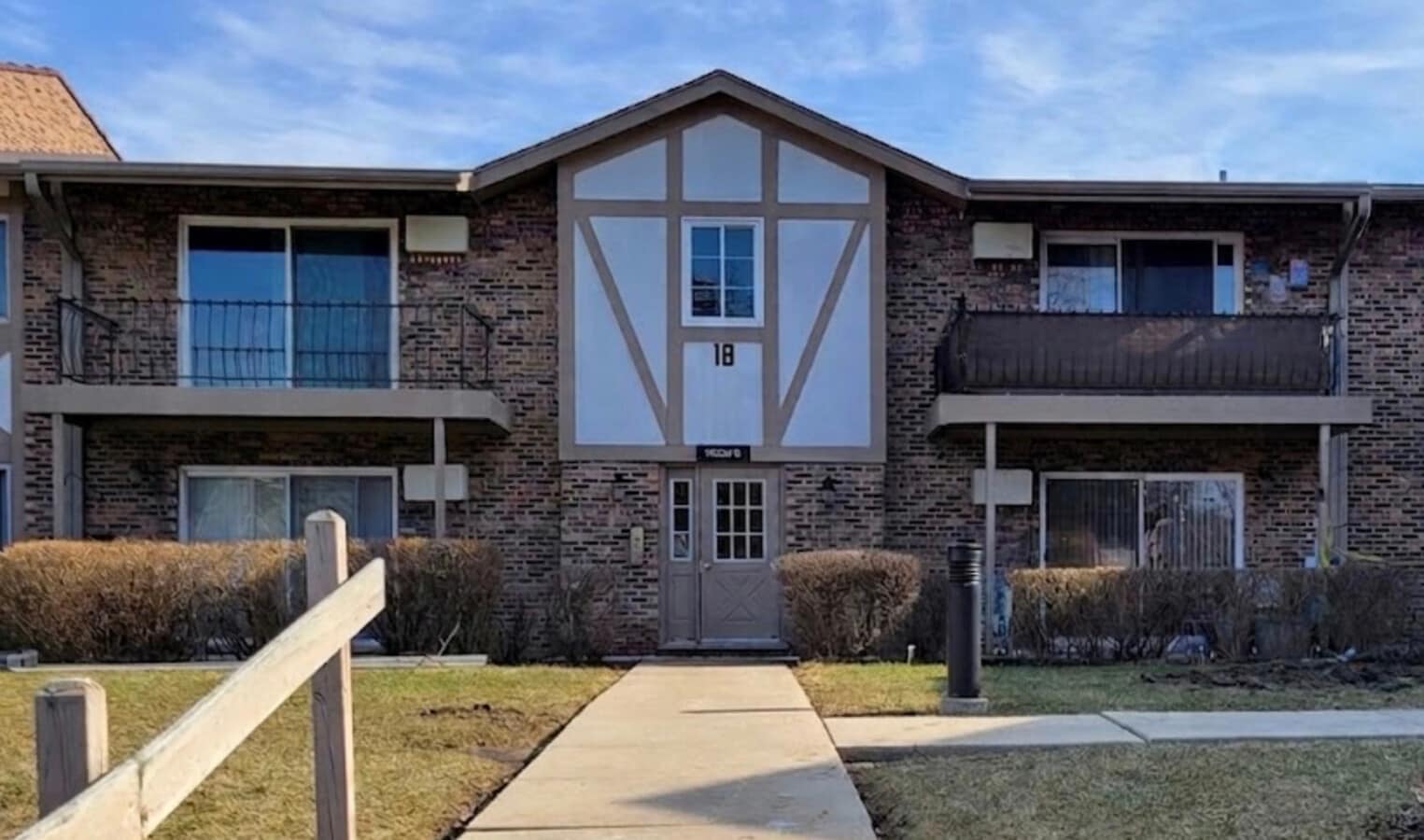 Photo - 9s070 Frontage Rd Unit 18-105