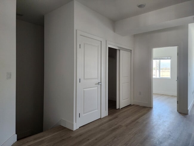 Sierra Ridge Townhomes