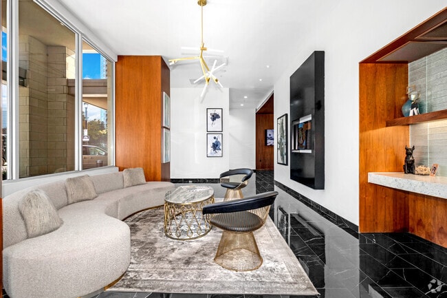 Leasing Office