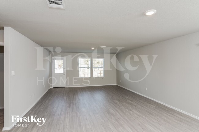 Photo - 1847 Morse Way