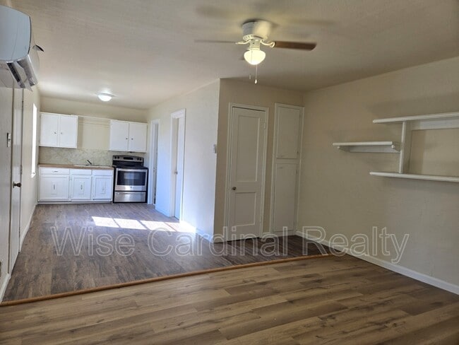 Photo - 6302 24th St