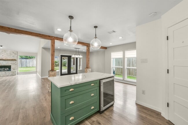 Photo - 12111 Whittington Dr