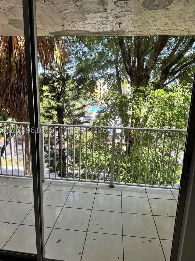 Photo - 8511 NW 8th St Unit 303