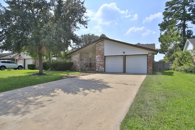 Photo - 2207 Whiteback Dr