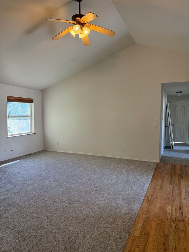 Photo - Single Family Home for Rent in Harvest Creek Neighborhood