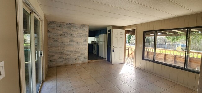 Photo - 2 Bed 1 Bath single wide mobile home on just shy of 1/2 acer lot in Lake Stevens $2350.00/mo