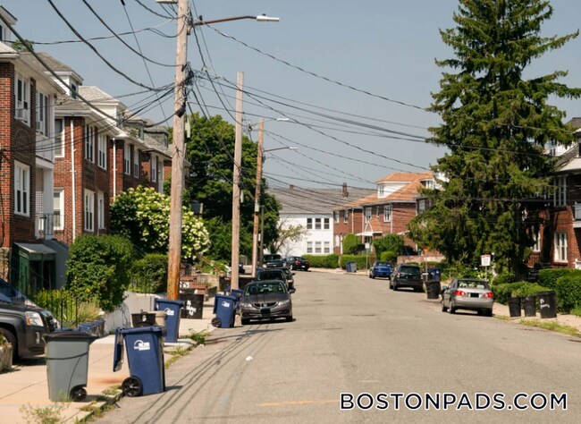 Photo - 1687 Commonwealth Ave Unit 25