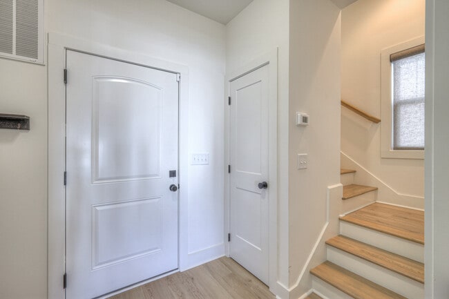 Photo - 312 Duke St Unit 312 B Duke St