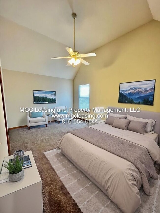 Photo - Charming Raymore Retreat with Extra Storag...