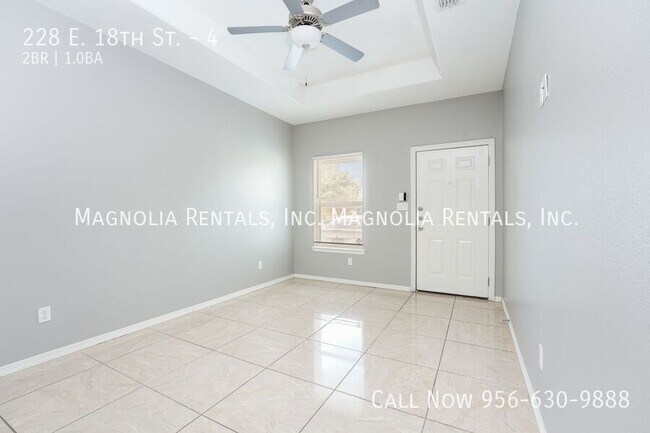 228 E 18th St Unit 4