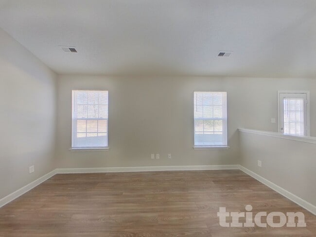 Photo - 428 Glencroft Dr