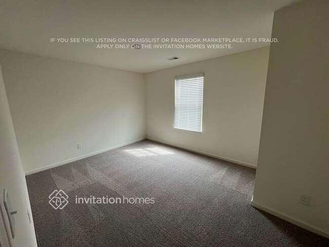 Photo - 7381 Cranleigh St