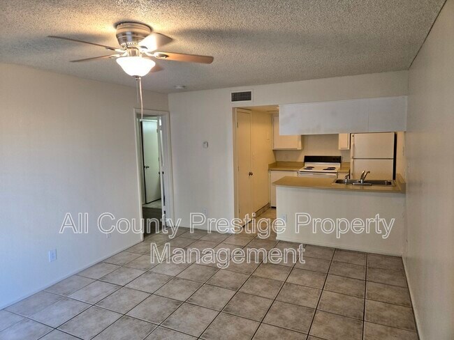 Photo - 905 S Dorsey Ln Unidad 119