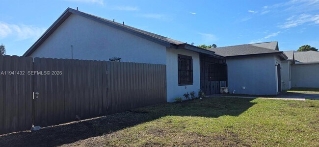 Photo - 15238 SW 58th Terrace