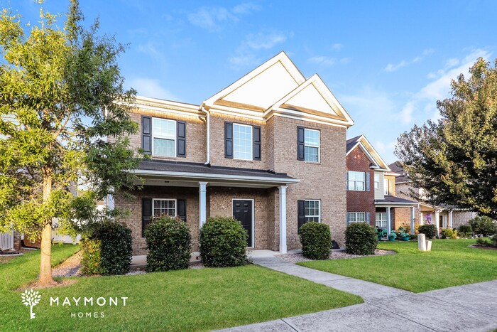 Photo - 648 Armitage Way