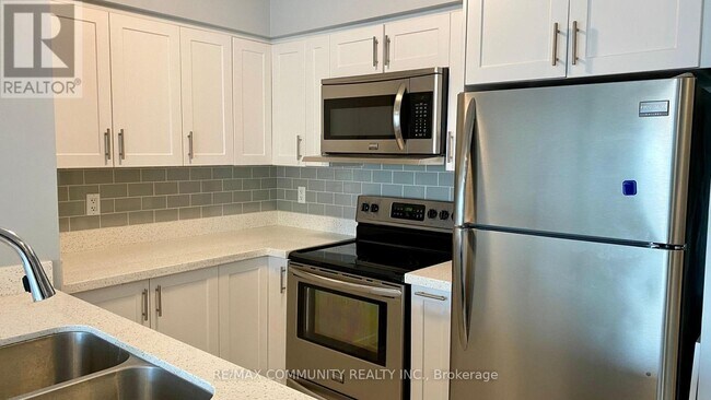 Photo - 2772 Keele St Unit 308