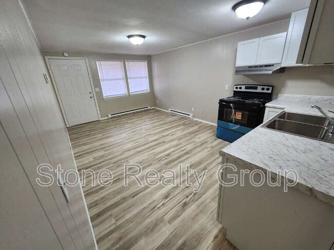 Photo - 1880 N 6th 1/2 St Unit 1