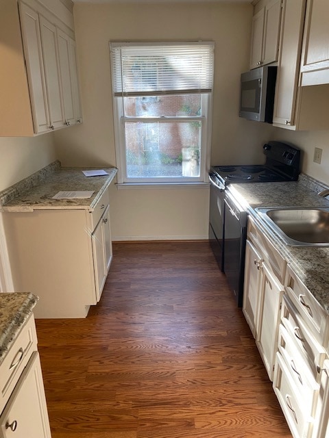 Photo - 1174 N Vermont St