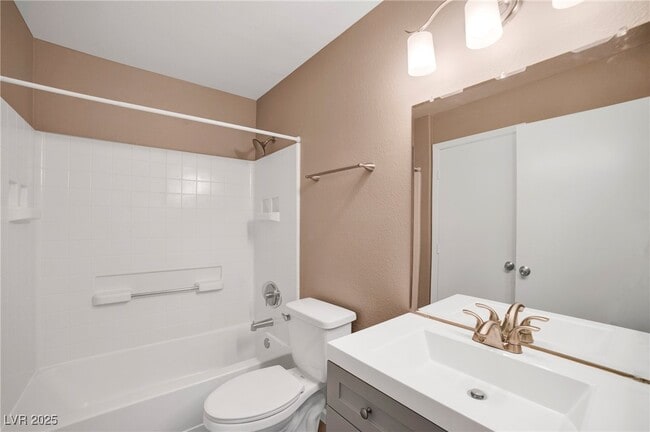 Building Photo - 8450 Alta Dr Unit 132 Rental