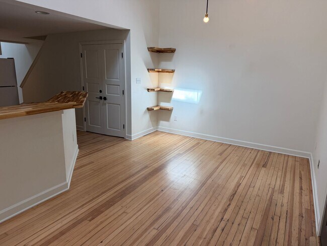Photo - 76 N Lexington Ave Unit B