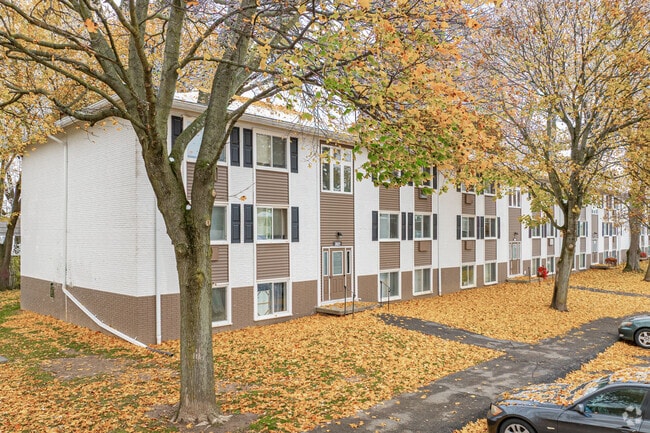 Exterior - Wedgewood West