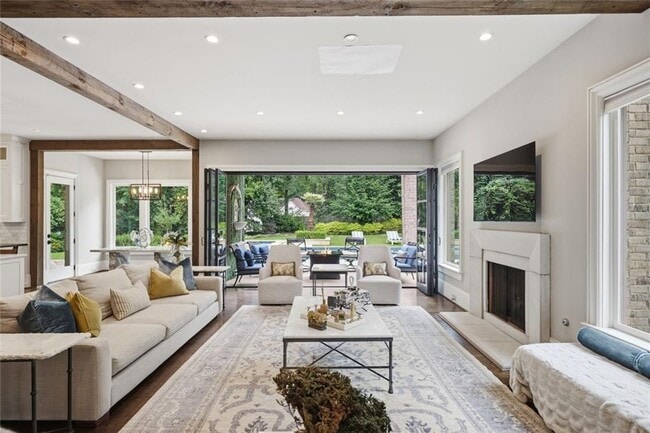 Photo - 5965 Riverside Dr