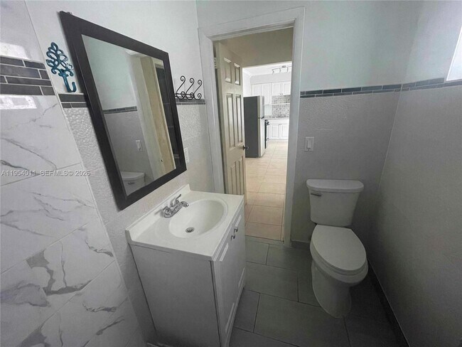 Photo - 790 NE 122nd St Unidad 1