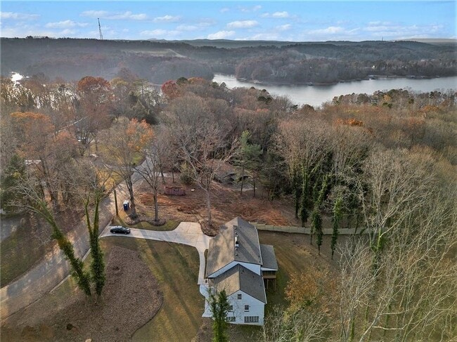 Photo - 788 Sherwood Rd N W