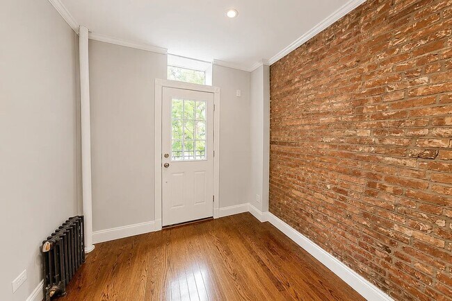 438 W 52nd St Unit 8F