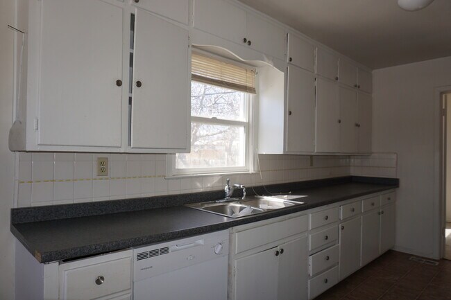 Photo - 3543 Valley Heights Dr Unit Dr#3