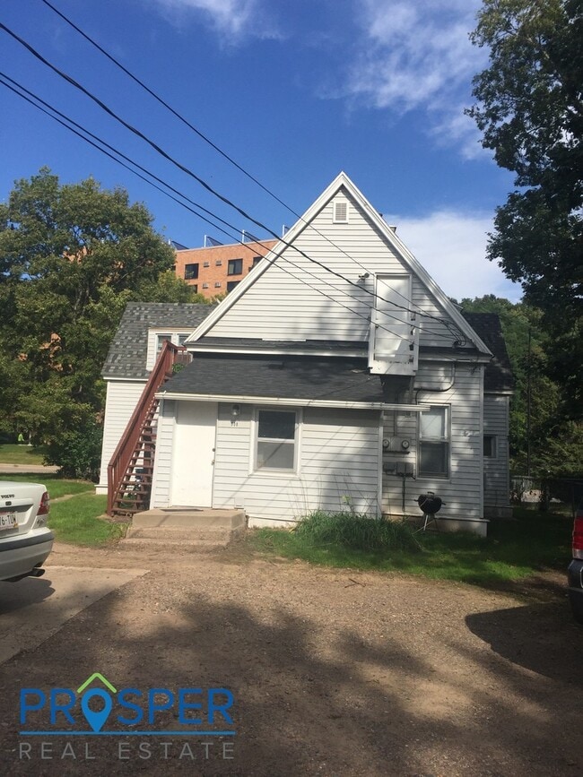 Building Photo - FA908X Unit FA908.5 Rental