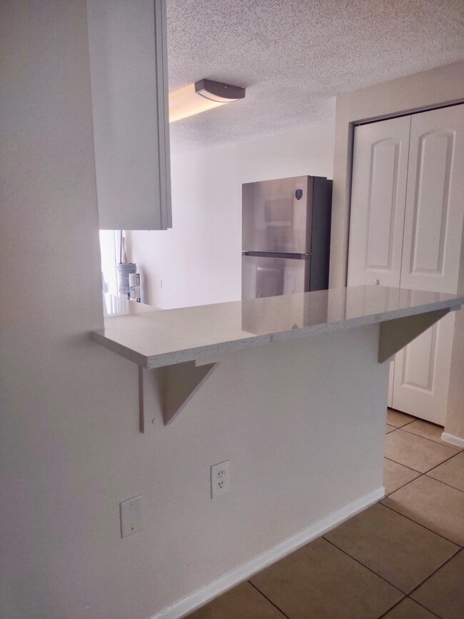 Photo - 4109 79th St W